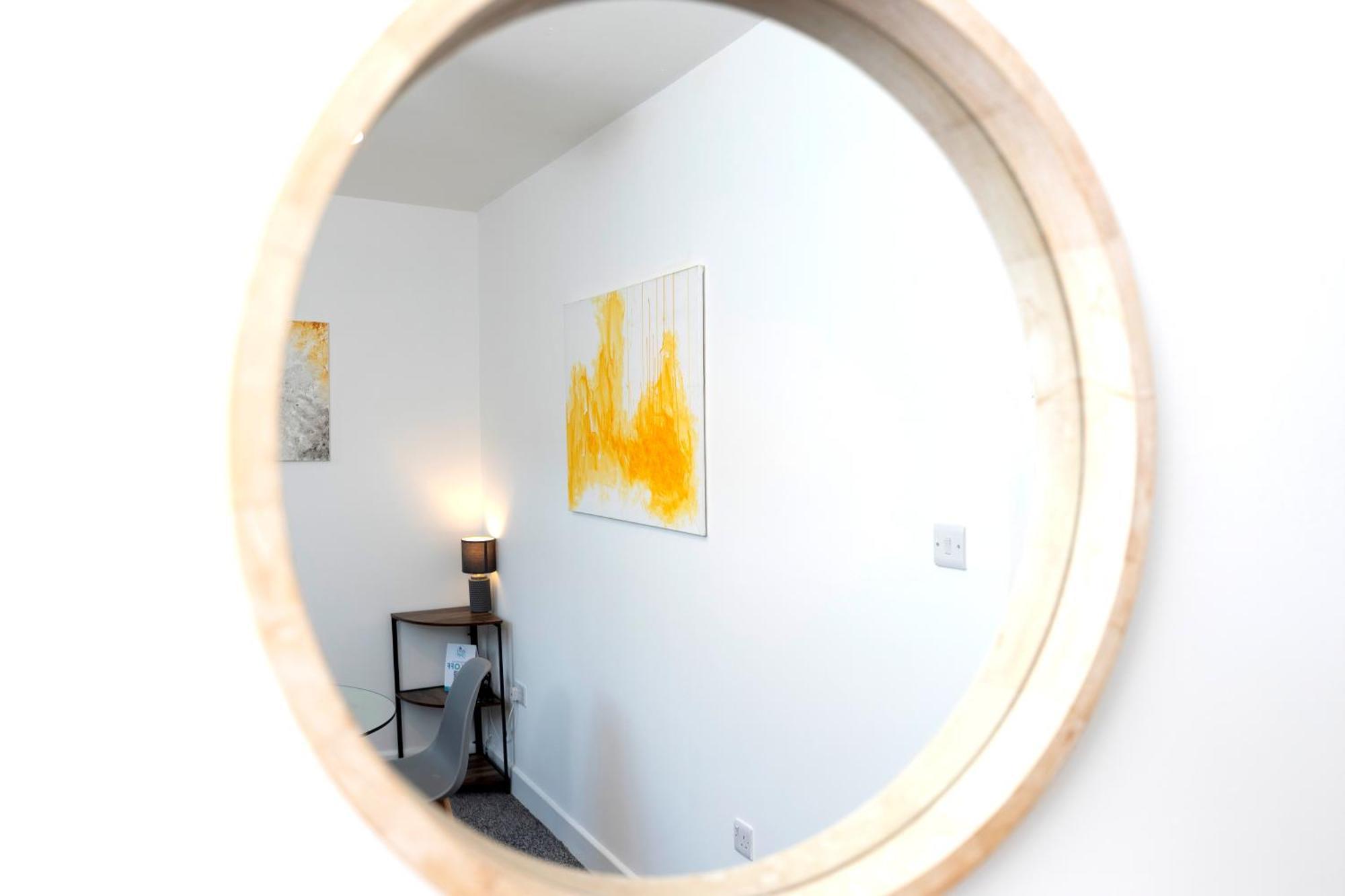Quiet And Comfy House With 2 Bedrooms And 2 Bathrooms Super Fast Wifi And Crisp Hotel Standard White Linen Hosted By Our Home Short Stays Darlington  Exterior foto
